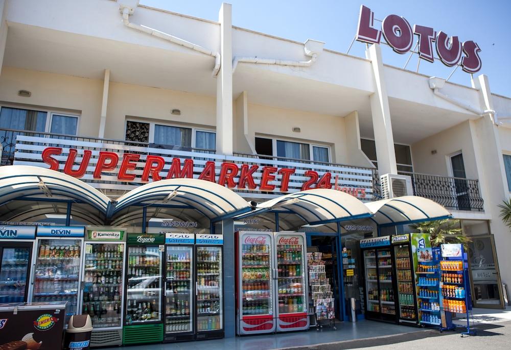 Lotus Family Hotel - Free Parking Sunny Beach Eksteriør billede