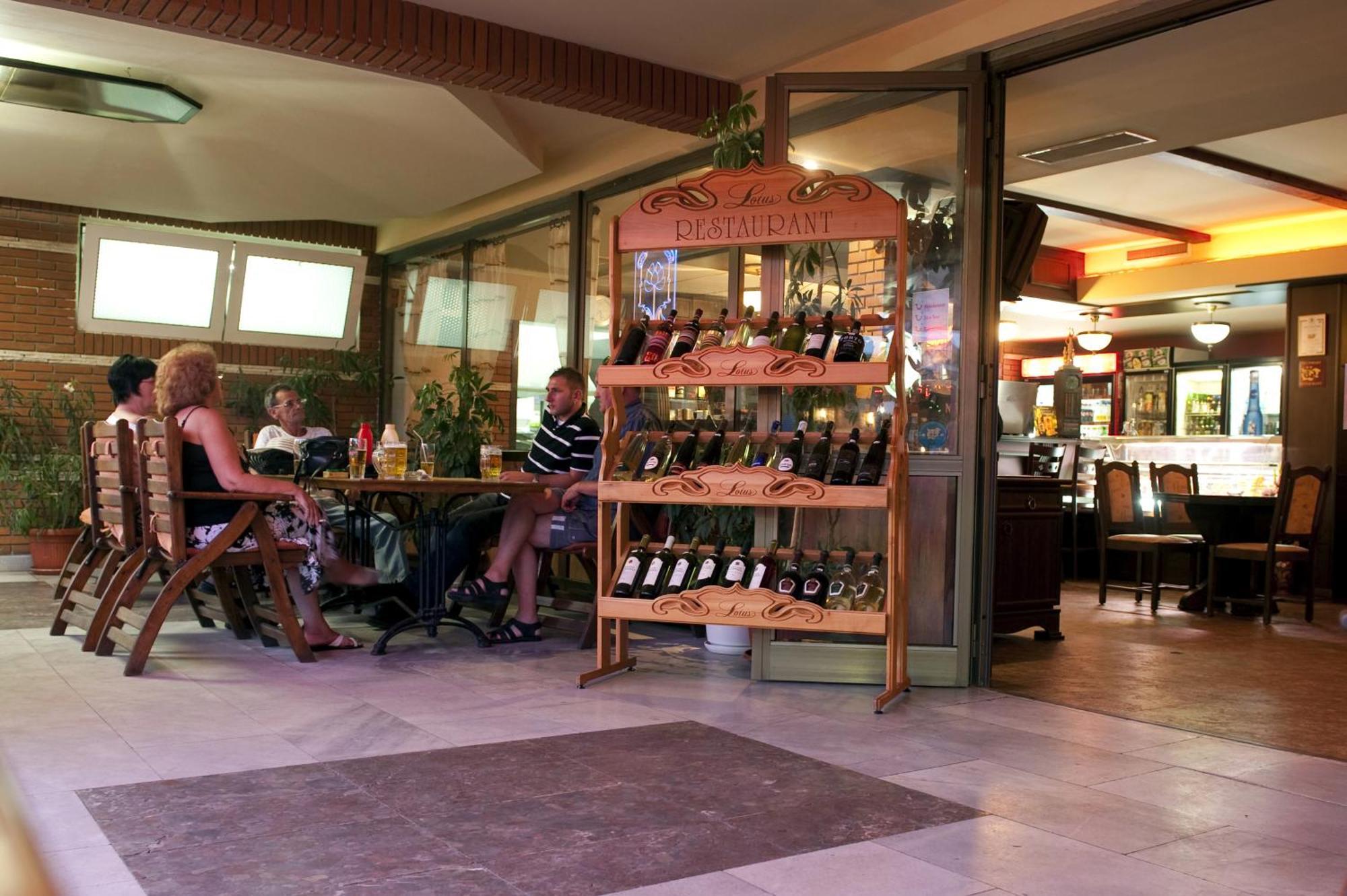Lotus Family Hotel - Free Parking Sunny Beach Eksteriør billede