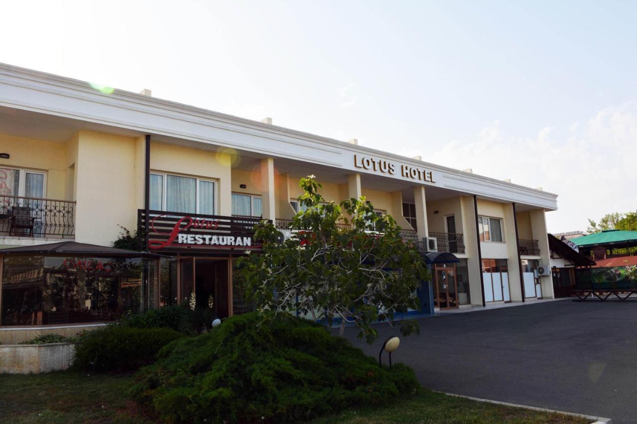 Lotus Family Hotel - Free Parking Sunny Beach Eksteriør billede